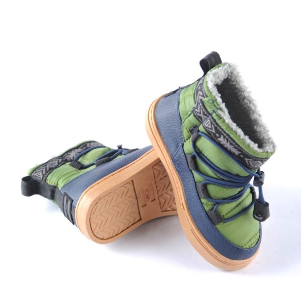 NEW! Alpine Tom's Toddler Camo Boots